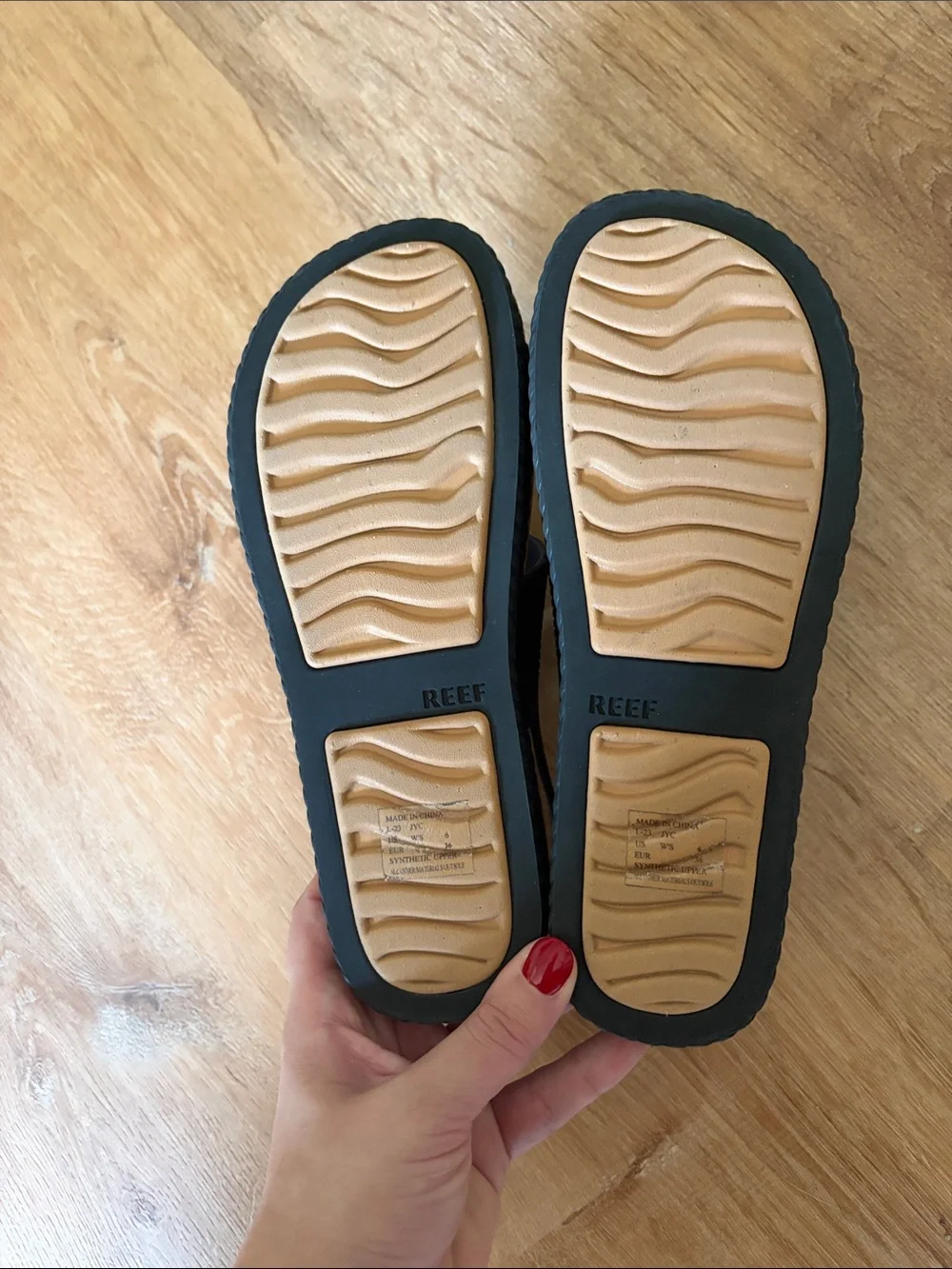 Reef Black and Tan Braided Strap Sandals